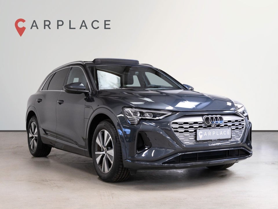Audi Q8 e-tron 55 Advanced S-line quattro 5d