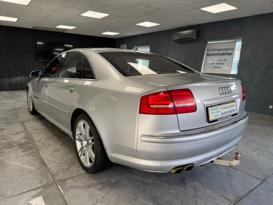 Audi S8 5,2 FSi quattro Tiptr. 4d
