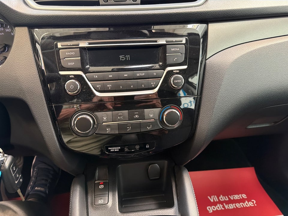 Nissan Qashqai 1,3 Dig-T 140 Visia 5d