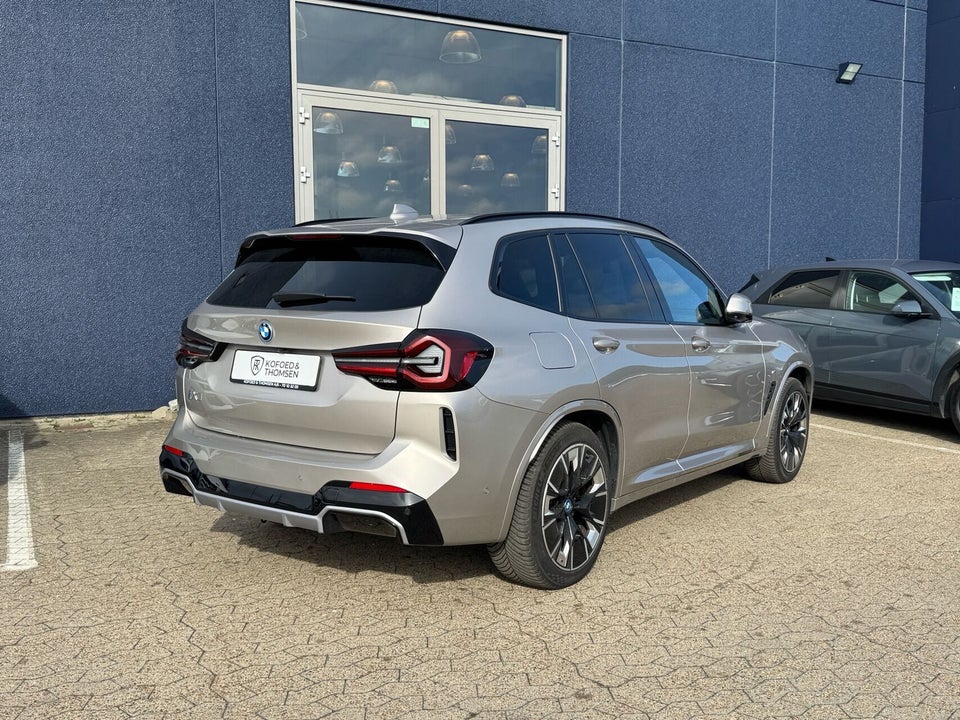 BMW iX3 Charged Plus M-Sport 5d