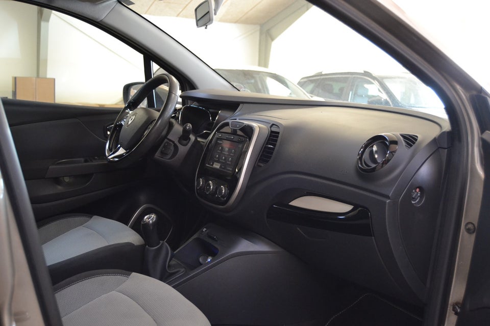 Renault Captur 1,5 dCi 90 Expression 5d