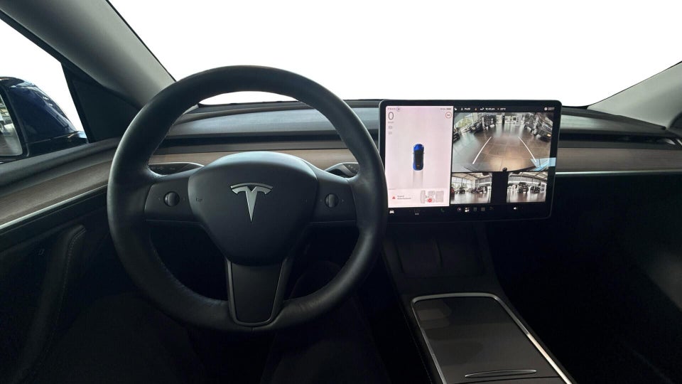 Tesla Model Y Long Range AWD 5d