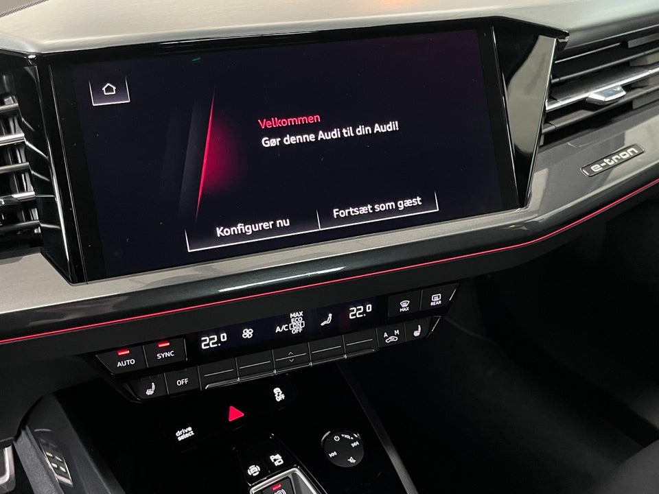 Audi Q4 e-tron 45 S-line quattro 5d