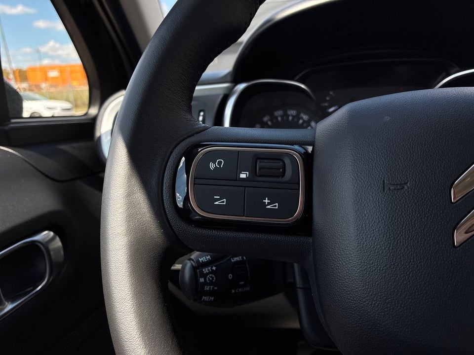 Citroën C3 1,2 PureTech 83 Impress 5d