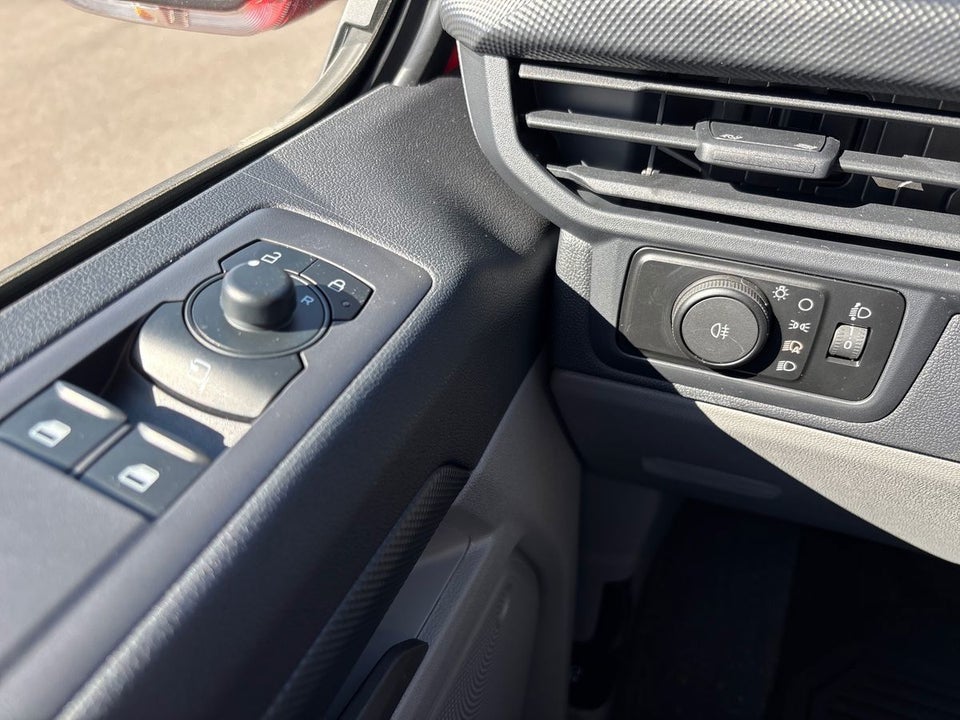 Ford Transit Custom 320 L1 2,0 EcoBlue Trend aut.