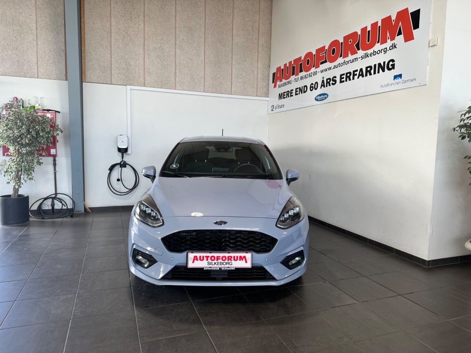 Ford Fiesta 1,0 EcoBoost mHEV ST-Line 5d