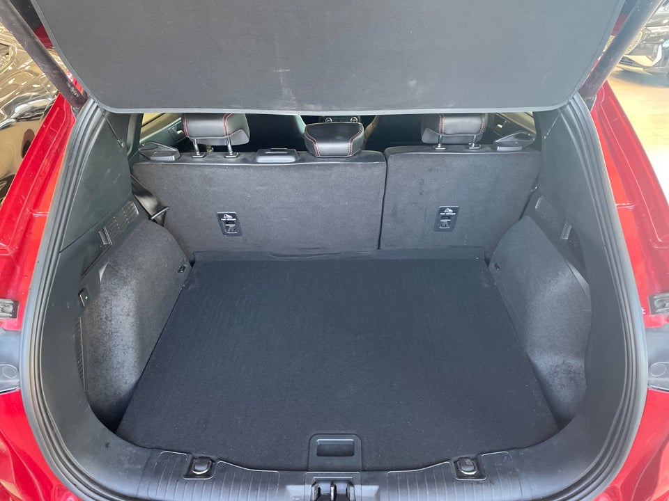 Ford Kuga 2,5 PHEV ST-Line X CVT 5d