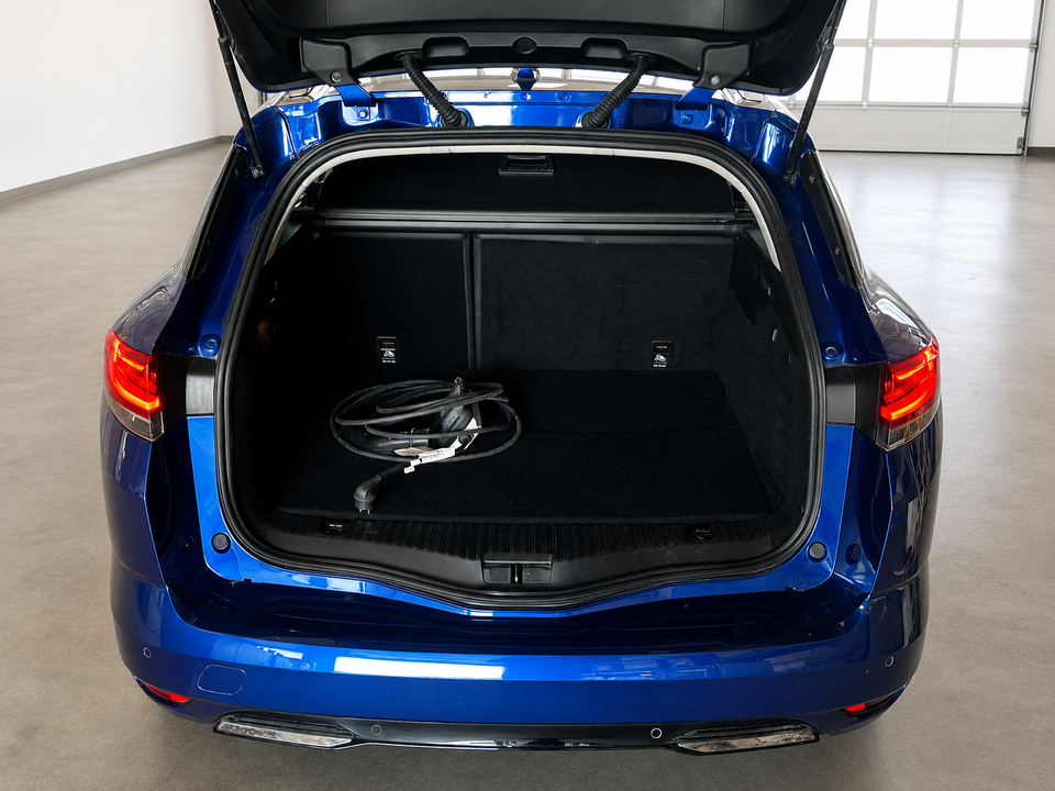 Renault Megane IV 1,6 E-Tech Intens Sport Tourer 5d