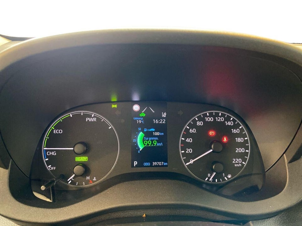 Toyota Yaris 1,5 Hybrid Active Tech e-CVT 5d