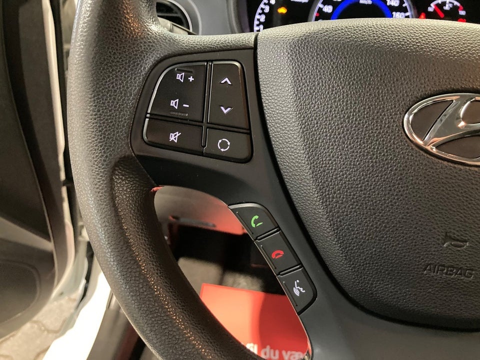 Hyundai i10 1,0 Touch 5d