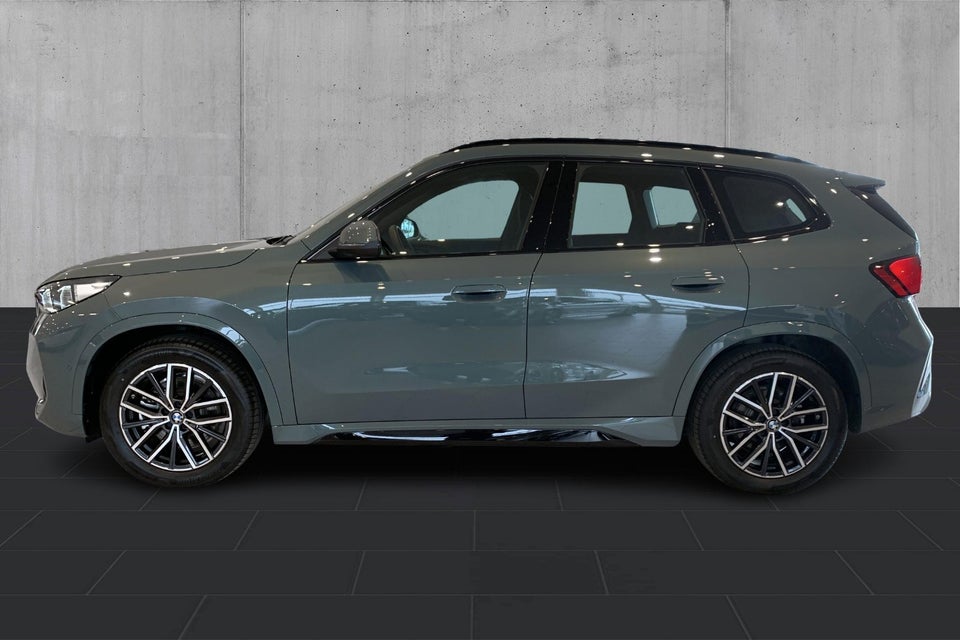 BMW iX1 xDrive30 M-Sport 5d