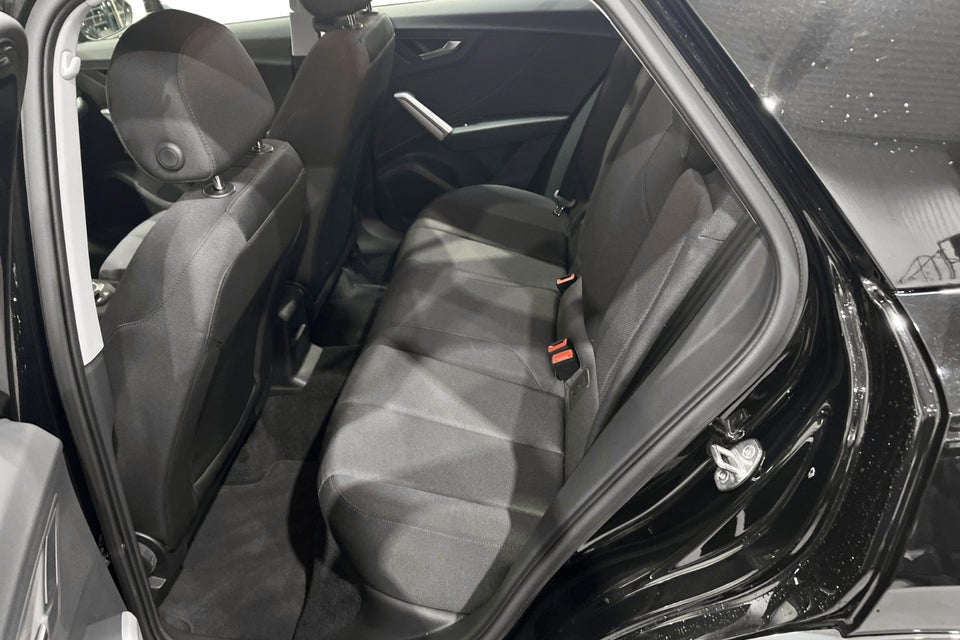 Audi Q2 35 TFSi Prestige S-tr. 5d