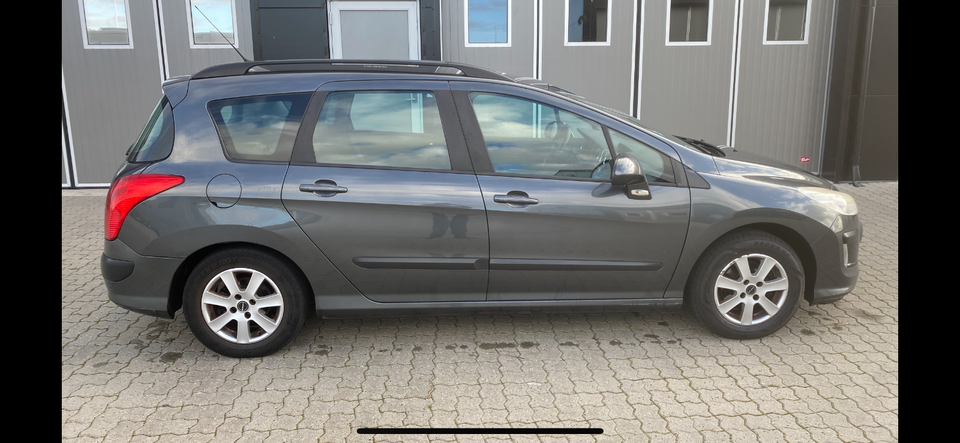 Peugeot 308 1,6 HDi 109 Comfort+ 5d