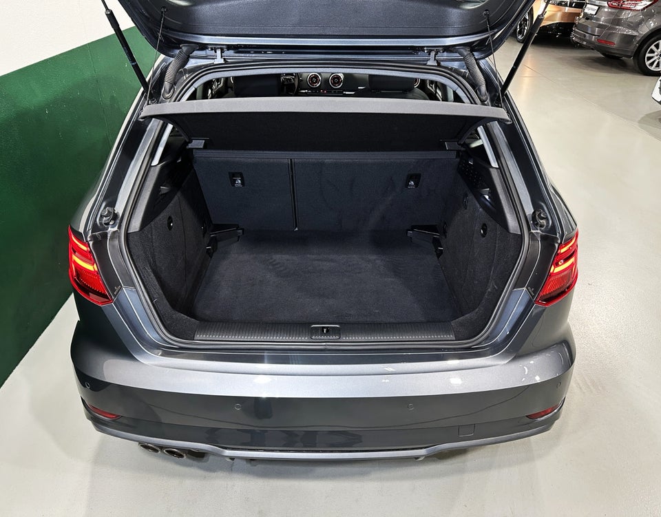 Audi A3 40 TFSi Sport Limited Sportback S-tr. 5d