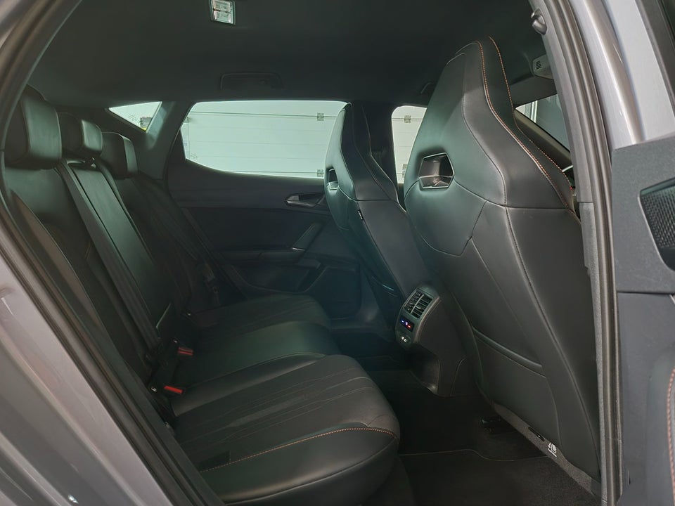 Cupra Leon 1,4 eHybrid DSG 5d