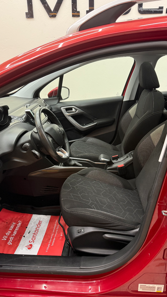 Peugeot 2008 1,2 e-VTi 82 Desire Sky 5d