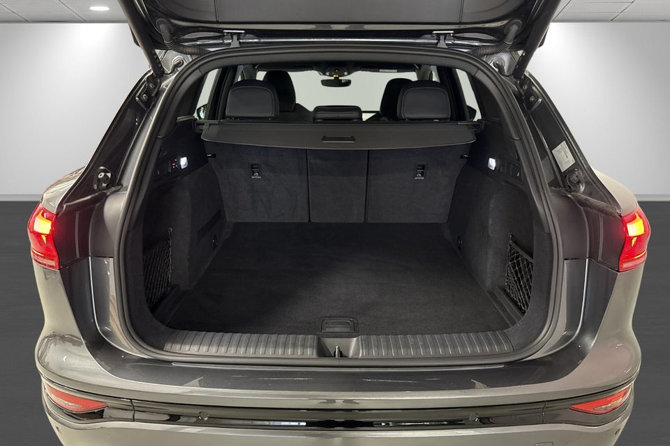 Audi Q6 e-tron Ultra quattro 5d