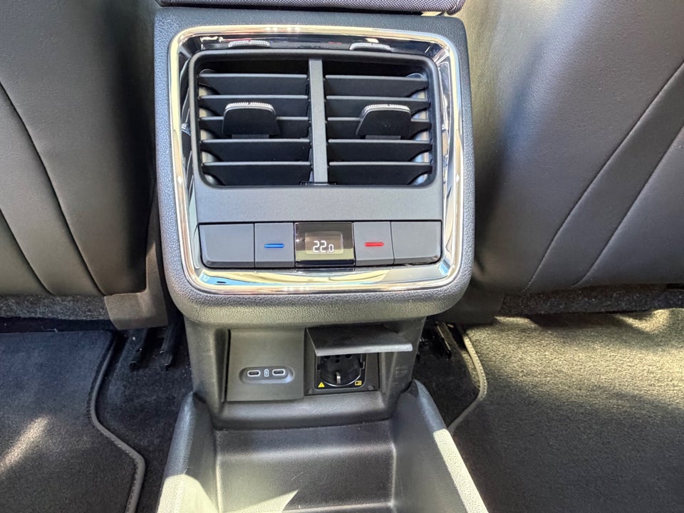 Skoda Enyaq 85 iV Premium 5d