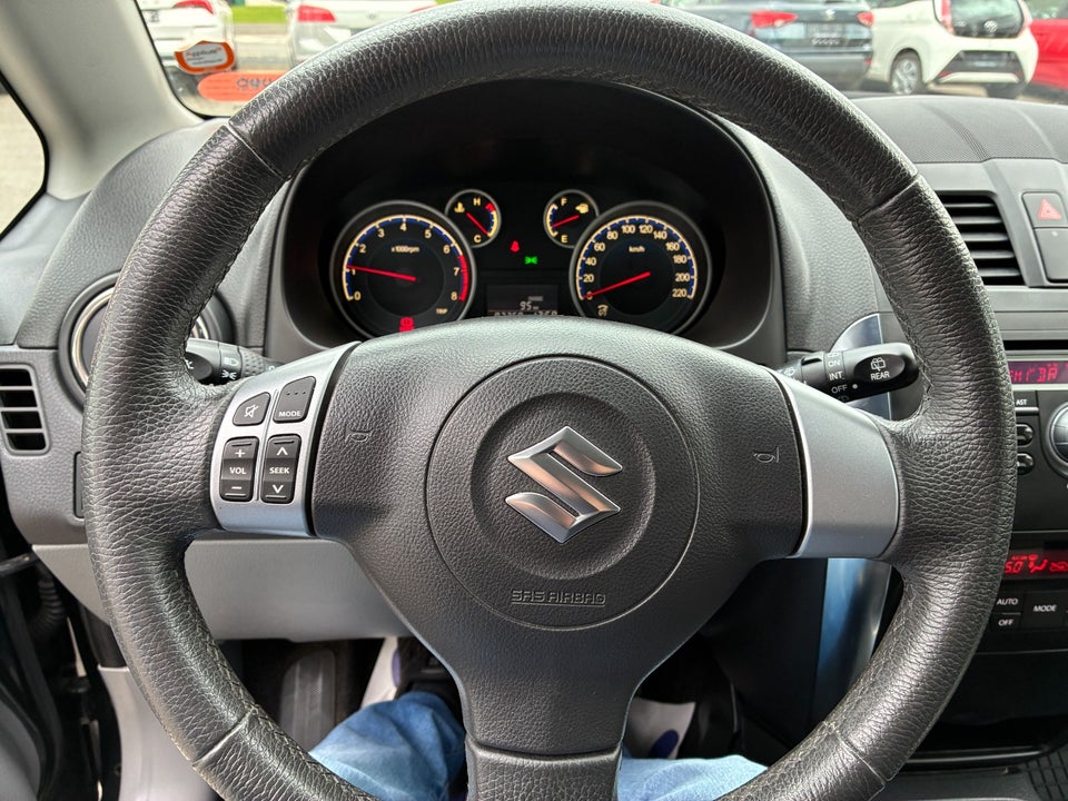 Suzuki SX4 1,6 CombiBack GLX 5d