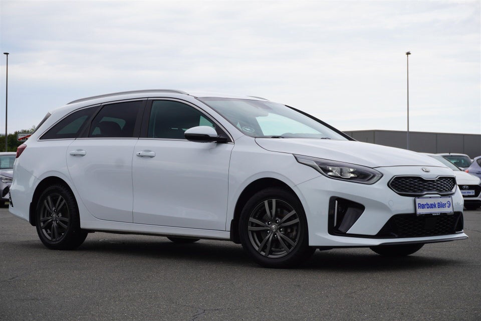 Kia Ceed 1,6 PHEV Prestige SW DCT 5d