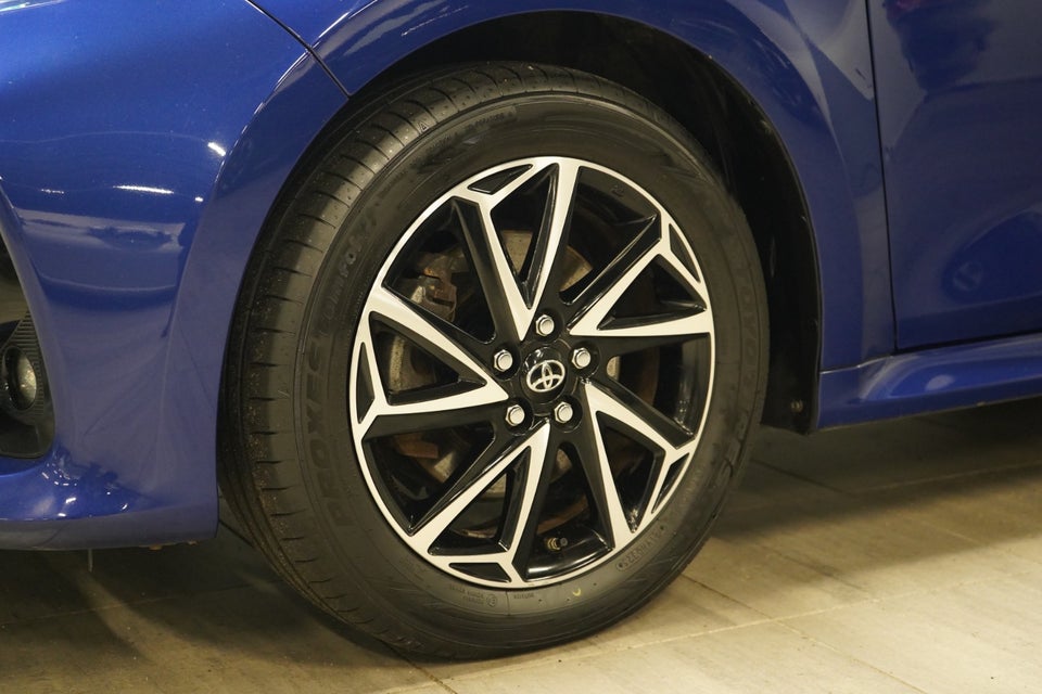 Toyota Yaris 1,5 Hybrid H3 Style e-CVT 5d