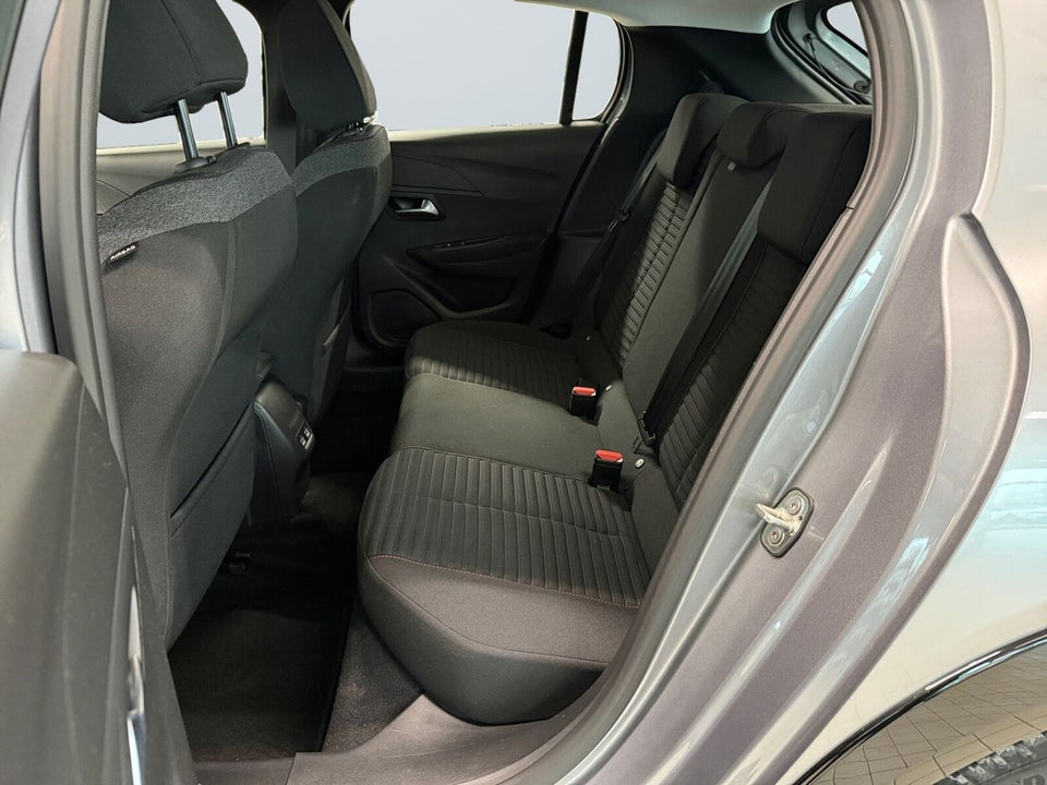 Peugeot e-208 50 Active Pack 5d