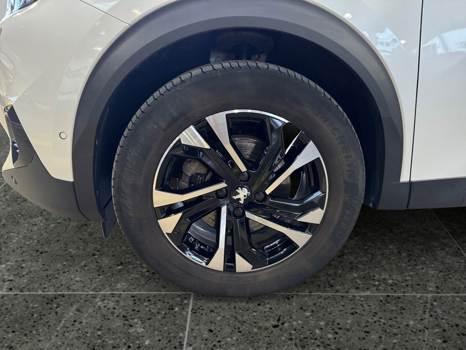 Peugeot e-2008 50 GT 5d