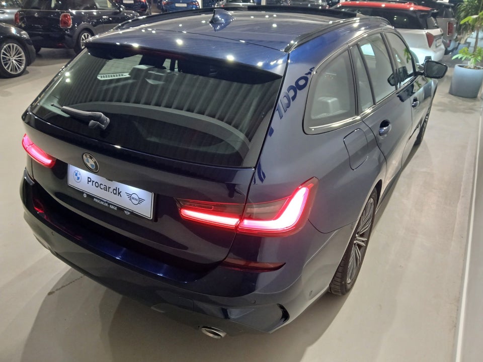 BMW 330i 2,0 Touring M-Sport aut. 5d