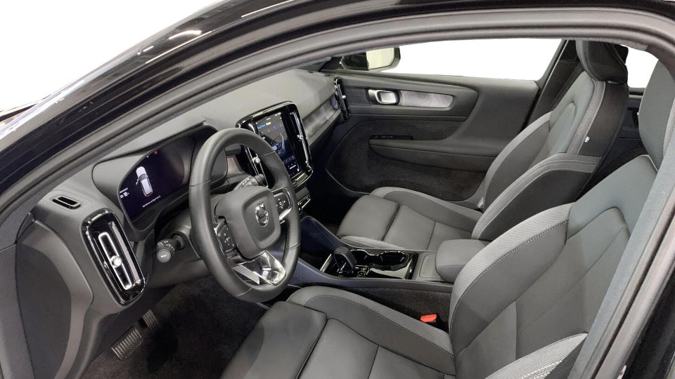 Volvo XC40 P6 ReCharge Plus 5d