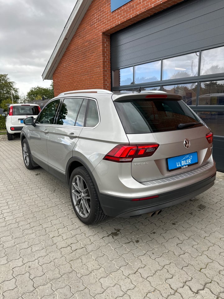 VW Tiguan 2,0 TSi 180 Highline DSG 4Motion Van 5d