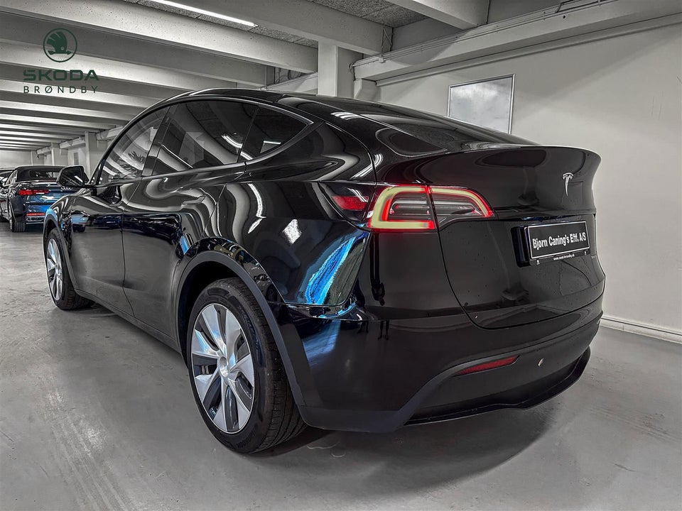 Tesla Model Y Long Range AWD 5d