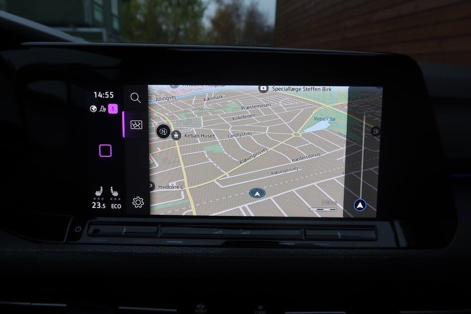 VW Golf VIII 1,4 GTE DSG 5d