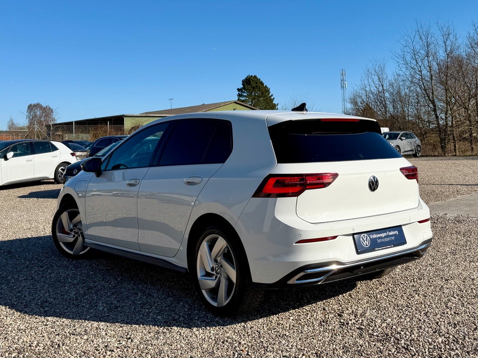 VW Golf VIII 1,4 GTE DSG 5d