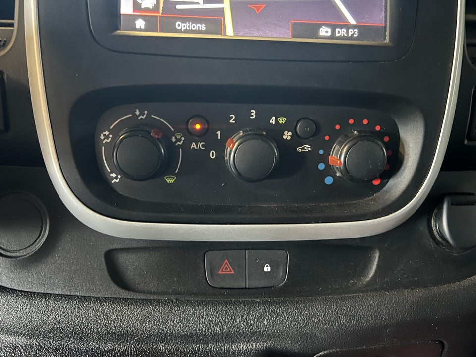 Renault Trafic T29 1,6 dCi 115 L2H1