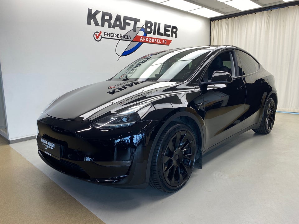 Tesla Model Y Long Range AWD 5d