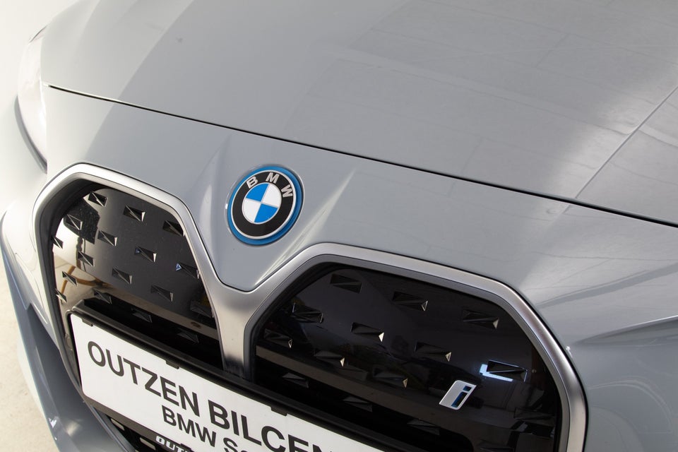 BMW i4 eDrive35 Charged Plus M-Sport 5d