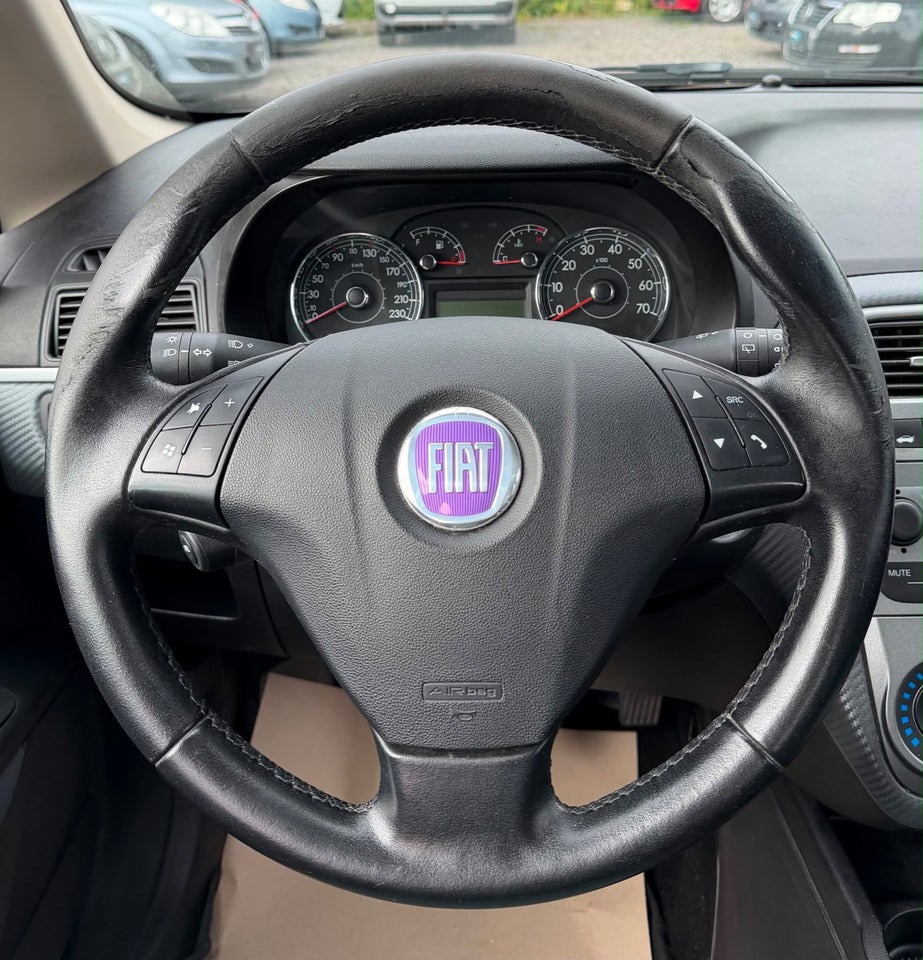 Fiat Grande Punto 1,4 Active 5d