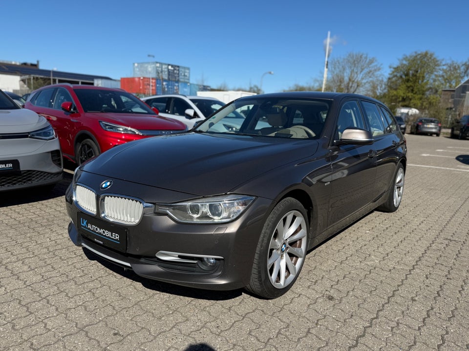 BMW 320d 2,0 Touring aut. 5d