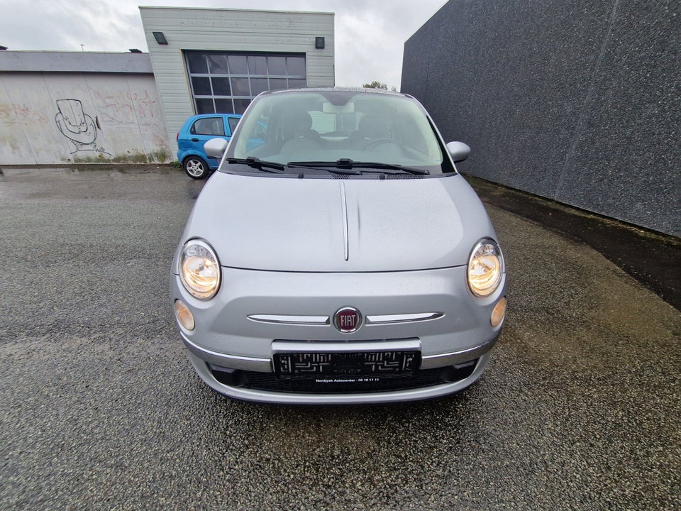 Fiat 500 1,3 MJT 75 Lounge 3d