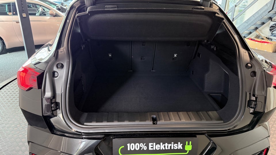 BMW iX2 eDrive20 Charged M-Sport 5d