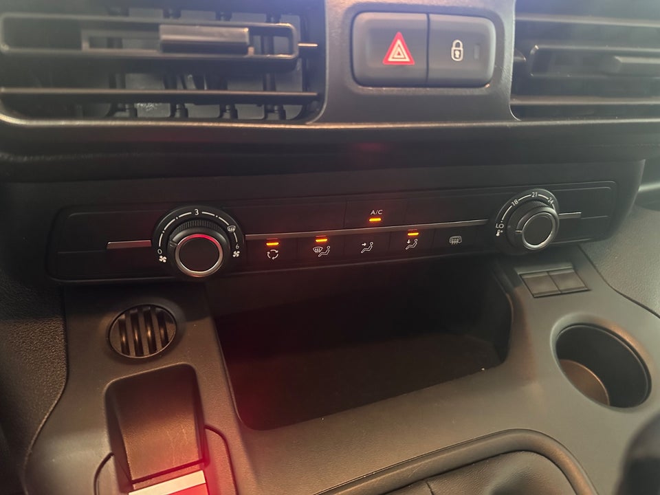 Toyota ProAce City 1,5 D 102 Medium Comfort 5d