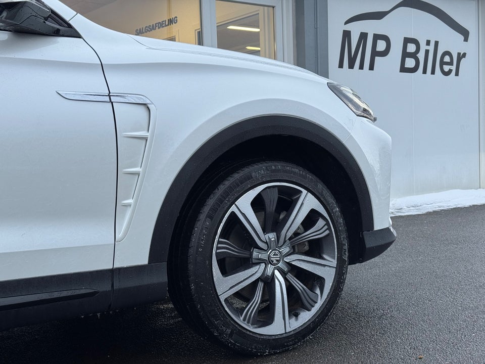 MG Marvel R Luxury 5d