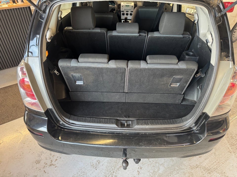 Toyota Corolla Verso 1,8 Sol 5d