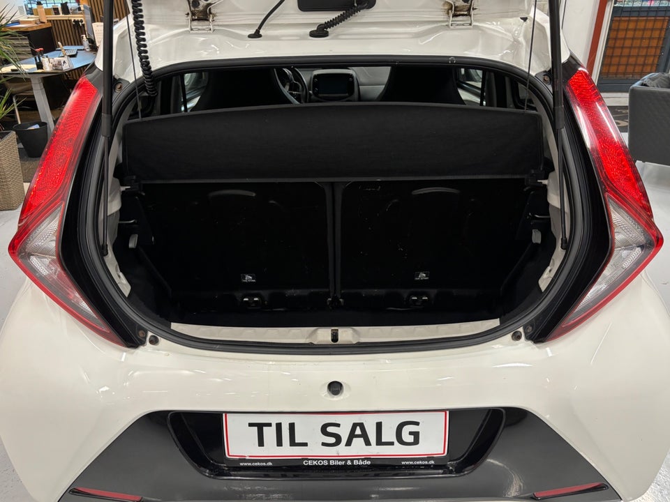 Toyota Aygo 1,0 VVT-i x-cellence 5d