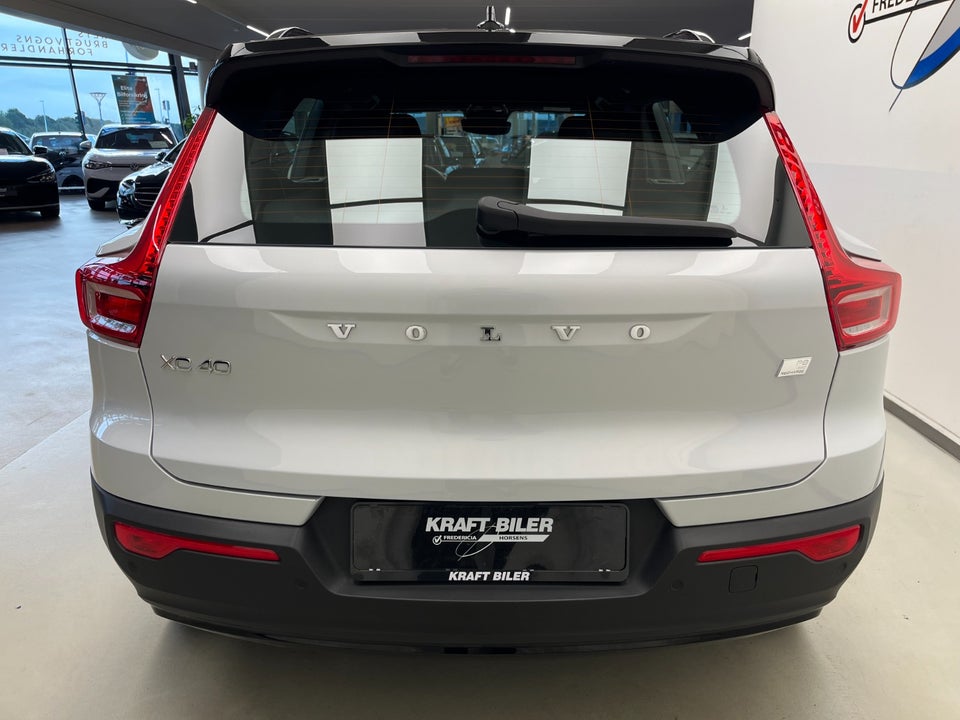 Volvo XC40 P8 ReCharge Twin R-Design 5d