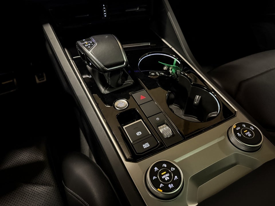 VW Touareg 3,0 TDi 286 R-line aut. 4Motion 5d