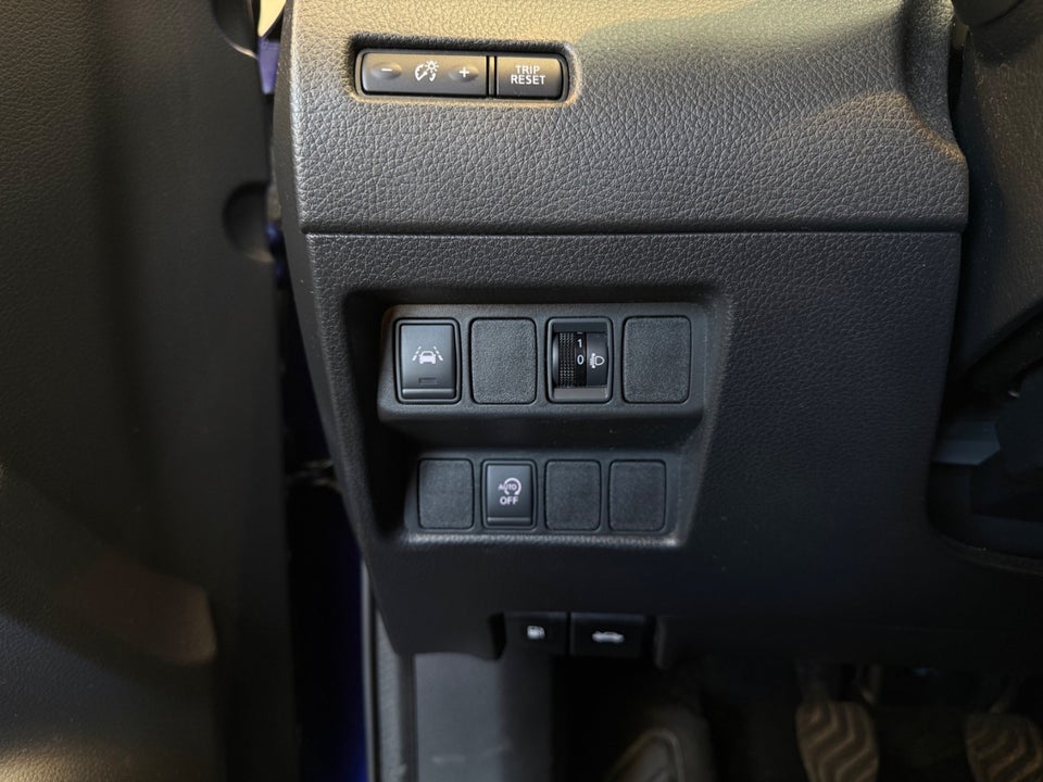 Nissan Qashqai 1,2 Dig-T 115 N-Connecta Vision 5d