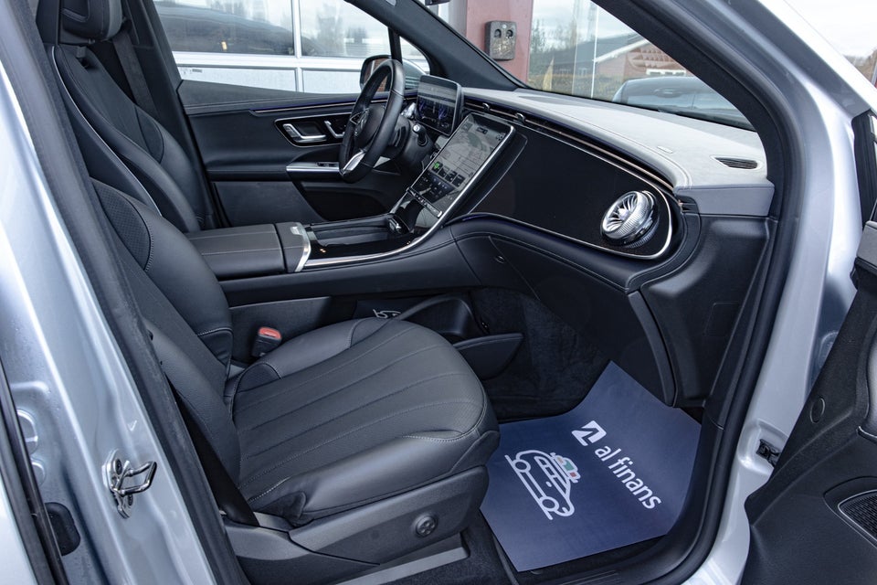 Mercedes EQE300 SUV 5d