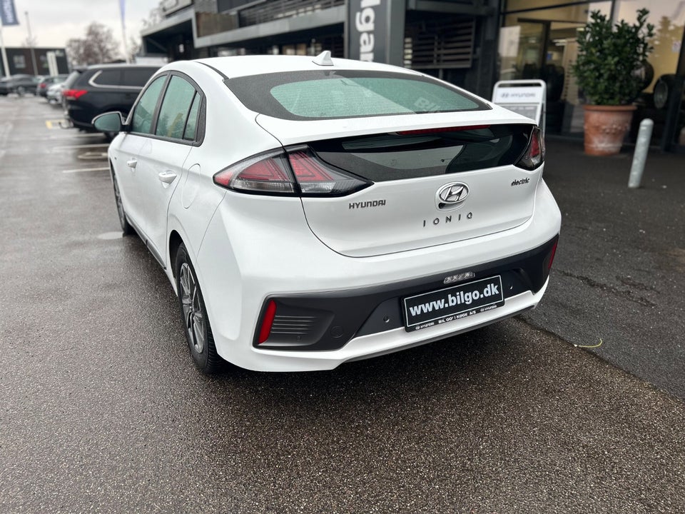 Hyundai Ioniq EV Trend 5d