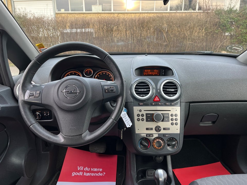 Opel Corsa 1,2 16V Cosmo aut. 5d